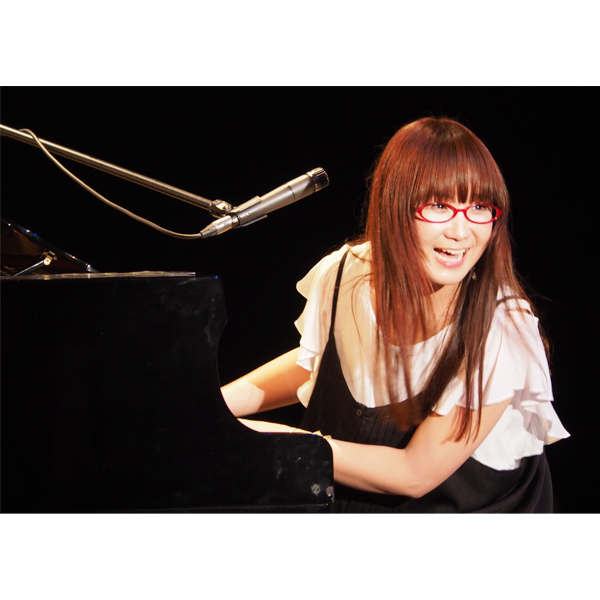 奥華子 デビュー20周年 全国弾き語りツアー